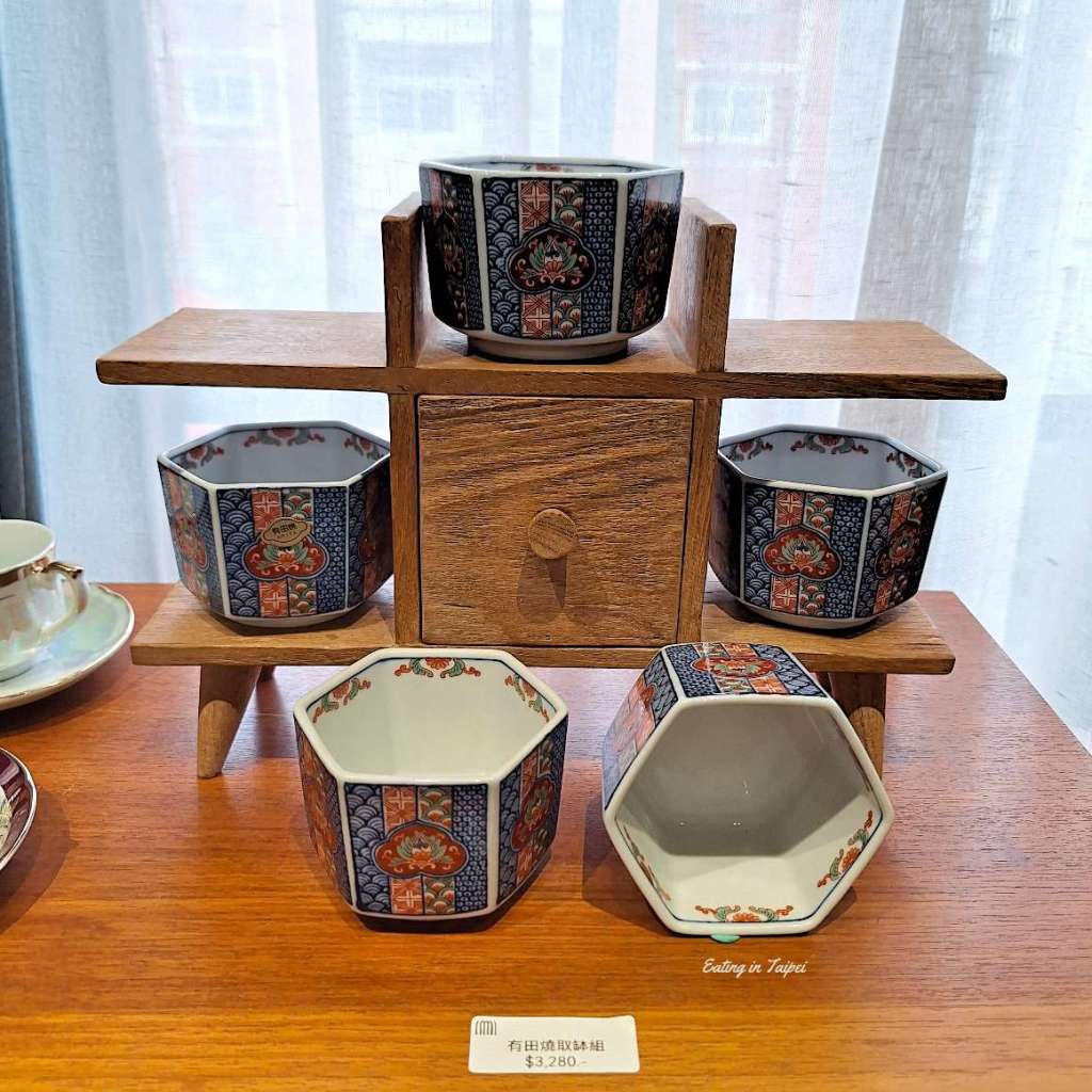 Tainan Magistrate Residence Living Centre displayed products 8